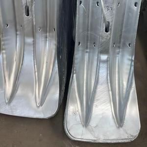 Barriera di Sicurezza Stradale Anticollisione in Acciaio Q235 Zincato a Caldo e Verniciato a Polvere, Non Riflettente, Argento, Vendita Diretta dalla Fabbrica - Product Image 5