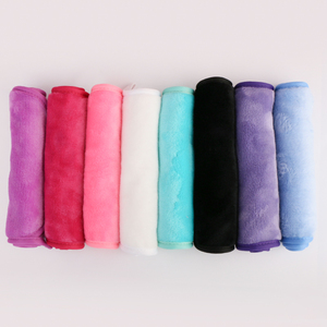 Serviettes de nettoyage du visage tendance 17*39cm certifiées REACH en flanelle de polyester velours, absorption rapide, démaquillant, soin de la peau du visage - Product Image 5
