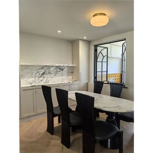 Dalle de marbre Calacatta naturel de luxe en provenance d'Italie, fond blanc pur avec un motif de veines audacieux pour le dessus de table et le dosseret mural - Product Image 3