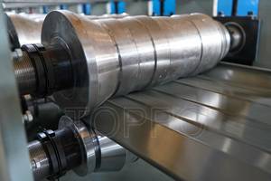 Machine de fabrication de portes à volets roulants en aluminium à commande intelligente, machine de moulage de portes à volets roulants, machine de moulage de toitures - Offre Spéciale - Product Image 3