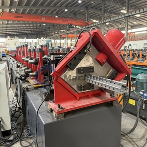 Op maat gemaakte automatische PLC-gestuurde schapkolomrekken, staande opslagrekken, rolvormmachine voor magazijn- en supermarktschappen. - Product Image 2