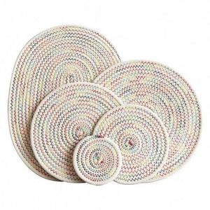 Sous-plat circulaire en corde de coton tressée, style nordique, anti-brûlure et isolant thermique, pour la maison et les mariages, compatible avec les pots, tasses et assiettes, et les récipients à sable - Product Image 1