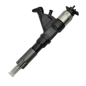 Injecteur de carburant moteur 295050-1151 Injecteur diesel 8-98197185-1 pour moteur diesel - Product Image 1