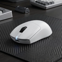 Mouse Gaming Nirkabel Tri-Mode Ultra Ringan PAW3395 Ergonomis Esports OEM ODM Kustom