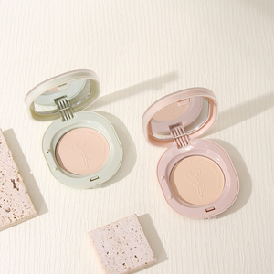 ควบคุมน้ำมันและแป้งติด<span class=keywords><strong>ทน</strong></span><span class=keywords><strong>นาน</strong></span>ขนาดกะทัดรัดปกปิดรอยสิวและซ่อนรูขุมขน<span class=keywords><strong>ติด</strong></span>แน่นอย่างเป็นธรรมชาติโดยไม่เป็นผง - Product Image 1