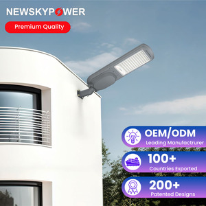 Lampione Solare Split da 200W a 500W ad Alta Efficienza Luminosa, Ultra Luminoso con Batteria a Grande Capacità per Strade e Parcheggi - Product Image 3