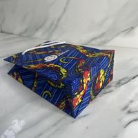 Sac en papier personnalisé avec poignée en coton, matériaux recyclés, design de luxe pour lunettes de soleil et montres, vente en gros