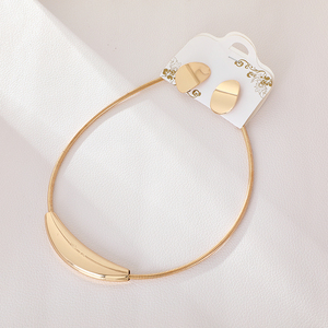 Collana e orecchini da donna in metallo con catena a spina di pesce, design retrò francese, set di <span class=keywords><strong>gioielli</strong></span> esagerati per ragazze. - Product Image 1