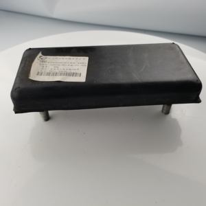 وسادات مطاطية للمسارات بطول 260 مم لماكينات الطحن طراز 2411111 2102696 W120F W1000F W1900 W200 - Product Image 2