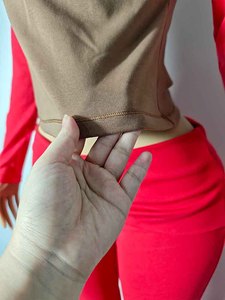 Completo da donna in cotone alla moda Autunno 2026, ideale per ragazze alte, set due pezzi: pantaloni lunghi e camicia a maniche lunghe, loungewear - Product Image 3