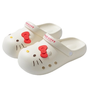 Chaussures Crocs à motif chat pour femme et enfant, d'été, pour l'extérieur et la plage, en EVA, désodorisantes, à semelle épaisse, à bout fermé, respirantes et imperméables - Product Image 5