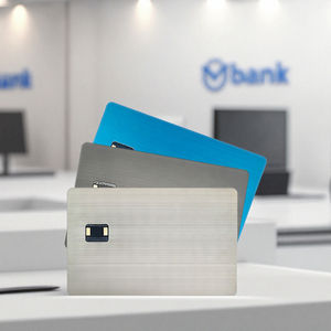 Tarjeta de Crédito Metálica NFC de Alta Gama - Tarjeta NFC de Acero Inoxidable con Ranura para Chip EMV, Pago con un Toque y Grabado de Logotipo Personalizado - Product Image 3