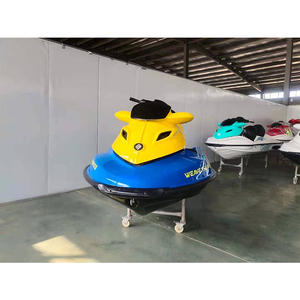 <span class=keywords><strong>Jet</strong></span> <span class=keywords><strong>ski</strong></span> et bateau à rames à grande vitesse en fibre de verre durable 4 temps 1400cc État neuf pour <span class=keywords><strong>les</strong></span> sports terrestres et nautiques pouvant accueillir 3 personnes - Product Image 4