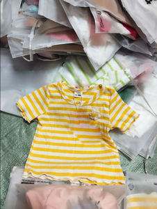 Liquidación de Inventario de Ropa Infantil al por Mayor, Camisetas Informales, Paquetes Mixtos, Entrega Aleatoria de Ropa de Inventario - Product Image 3