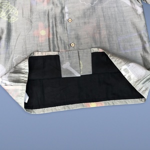 Camisa con Cuello Camisero, Diseño Cyberpunk Metálico Plateado, con Estampado Gráfico 3D de Alta Calidad y Logotipo Personalizado OEM - Product Image 3