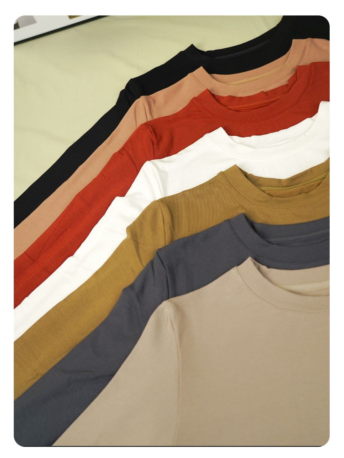 สีขาวบริสุทธิ์