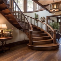 Escalier en colimaçon moderne en bois massif avec balustrade en métal noir sur mesure, escalier rotatif intérieur écologique pour maison de campagne et duplex