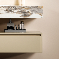 Meuble-lavabo de salle de bain moderne sur mesure avec miroir LED intelligent à plateau en marbre, armoire murale et vasque anti-buée pour hôtels