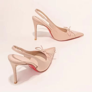 Zapatos de Tacón Bajo de Cuero con Diseño Calado, Cómodos, con Punta en Pico, Impermeables, Aptos para Hombres y Mujeres - Product Image 6