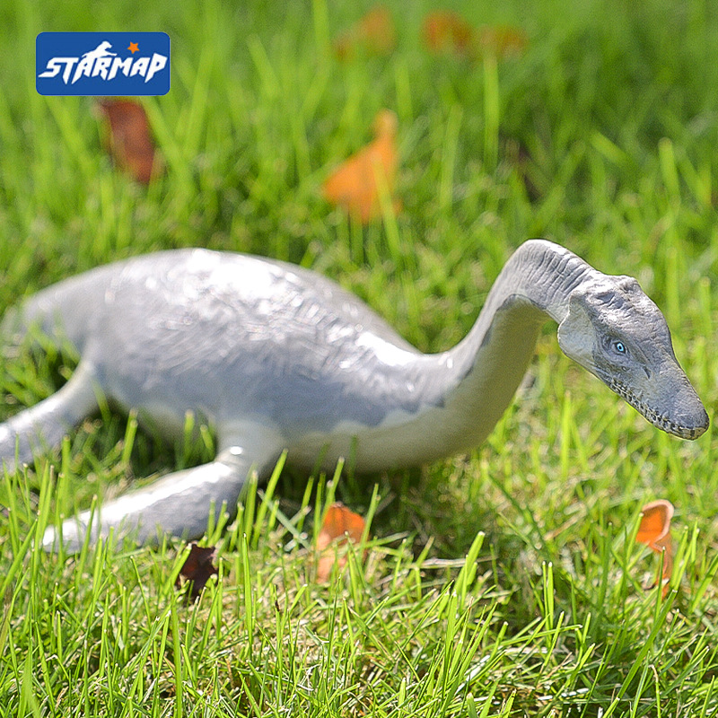 Plesiosaur แข็งขนาดใหญ่