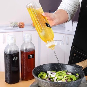 Screaming Oil Bottle Large Capacity With <b>Sticker</b> <b>Kitchen</b> Sesame Oil Soy Sauce Seasoning Vinegar Heat Resistant Spray Oil Bottle - Product Image 1