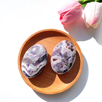 Vente flash Pierres de guérison pour les mains Pierres précieuses naturelles Améthyste Calcite Quartz Cristal Pierre de paume polie pour cadeau