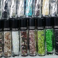 Bouteilles d'huiles essentielles personnalisées en cristal naturel, pierres de gravier colorées, écologiques, polies, sculptées, pour parfum et diffusion.