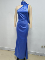 Robe de soirée élégante bleue en mousseline moulante pour femme, asymétrique à une épaule, dos nu, sans col, longueur ras du sol