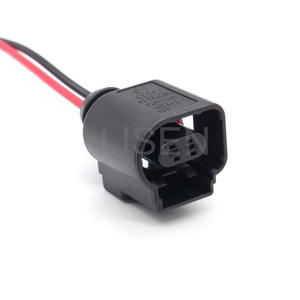 8K0973702 2 Pin โคมไฟรถจักรยานยนต์หมอกสายไฟสําหรับ VW AUDI A3 A6 A8 Skoda - Product Image 5