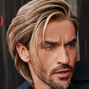 Perruque sans lacets pour hommes européens et américains, courte, bouclée/lisse, brun doré, avec filet rose, coiffure avec raie, modèle M1954 - Product Image 1