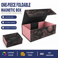 Boîte rigide magnétique noire mate personnalisée avec logo rose pour l'emballage de cosmétiques et de bijoux