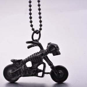 Collier pour homme en acier inoxydable, style punk gothique, avec crâne et locomotive, pour motard - Product Image 5