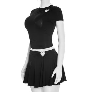 Viviblook Q26ST030 Ensemble d'été pour femmes, nouveau top court sexy à manches courtes, coupe ajustée, jupe mini à découpes en forme de cœur, ensemble deux pièces - Product Image 2
