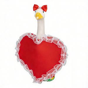 Trajes para el porche: Disfraz de corazón de San Valentín con sombrero de lazo, ropa para estatuas de gansos de jardín, decoración para patio y jardín. - Product Image 6