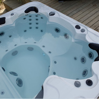 Piscine Conteneur 7,5m avec Spa de Nage Extérieur et Bain à Remous