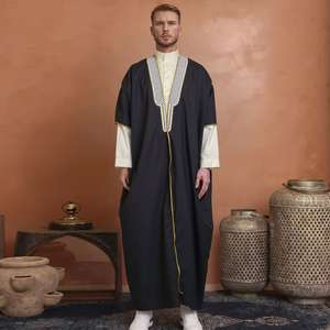 Abaya de style basique personnalisable en usine avec logo, OEM, ODM – Robe longue musulmane confortable de couleur unie, Abaya simple - Product Image 3