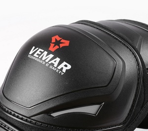 Genouillères de <span class=keywords><strong>moto</strong></span> rembourrées chaudes respirantes réglables antidérapantes avec protection tout-terrain en polyester et nylon fermeture à boucle - Product Image 4