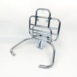 Portapacchi Posteriore di Qualità OEM con Schienale Verniciato Cromo in Acciaio Inox per <span class=keywords><strong>Vespa</strong></span> <span class=keywords><strong>GTS</strong></span> <span class=keywords><strong>300</strong></span> - Product Image 5