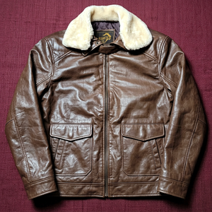 Blouson en cuir pour homme avec col en fausse fourrure et fermeture éclair - Product Image 1