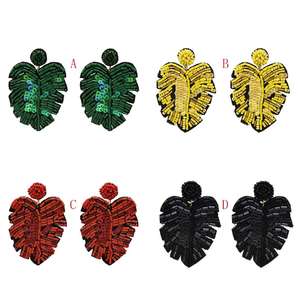 2019ขายร้อนสร้างสรรค์สีเขียวขนาดใหญ่เลื่อมพืชใบปาล์มต่างหู<span class=keywords><strong>เมล็ด</strong></span>ลูกปัด <span class=keywords><strong>Monstera</strong></span> ต่างหู - Product Image 4