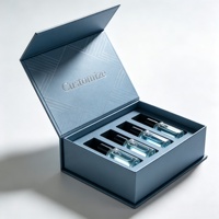 Boîte cadeau de parfum de luxe personnalisée avec logo, en matériaux recyclés écologiques, bleu métallisé, en carton rigide gaufré géométrique, magnétique 4