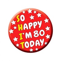 Badge personnalisé 76 mm pour anniversaire, bouton d'âge personnalisé, « J'ai tellement de joie aujourd'hui », cadeau d'anniversaire amusant pour garçons et filles, idéal pour les fêtes.