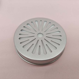 Bán <span class=keywords><strong>Hot</strong></span> Nhôm Hương Thơm Khuếch Tán <span class=keywords><strong>Cap</strong></span> Kim Loại Khuếch Tán <span class=keywords><strong>Cap</strong></span> Cho Rắn Hương Làm Mát Không Khí Nhôm Nắp Rỗng - Product Image 2