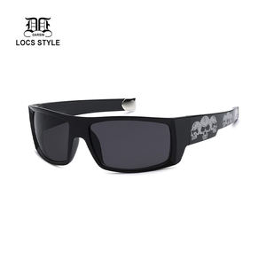 ギャングスタスタイル卸売レトロブラックラップスカルプリントカスタムロゴチカーノメンズサングラス - Product Image 2