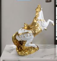 Sculpture de cheval d'intérieur de bureau du zodiaque chinois, décoration artisanale, sculpture d'animal personnalisée, statues de cheval en résine, 2023