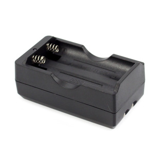 Luomen Highlights <b>18650</b> Dual Slot Lithium Battery <b>Charger</b> Concealed Prongs Standard Battery Charging Stand - Product Image 5