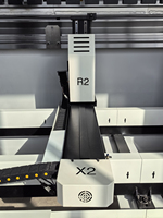 Presse plieuse CNC entièrement automatique 8+1 axes DA69T 600T6000, certifiée CE, robuste, noir et blanc, CNCColgar