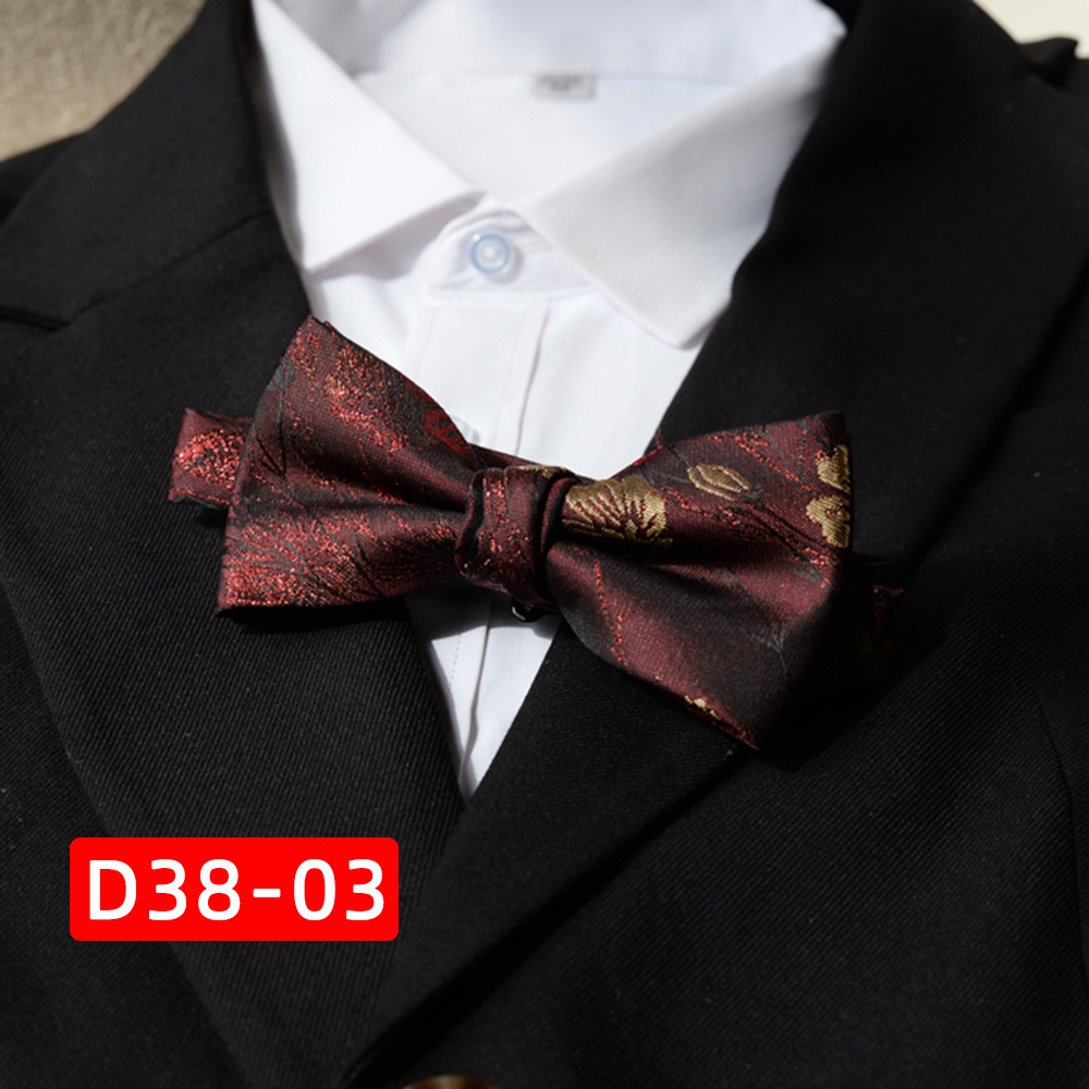 D38-03 rouge foncé