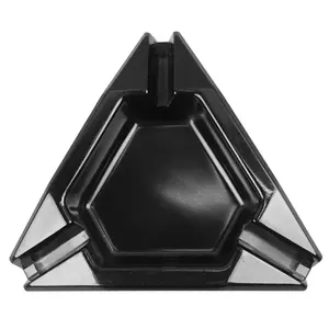 Современная черная треугольная пластиковая безопасная пепельница из меламина для сигар оптом