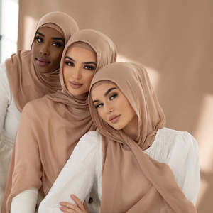 Pañuelo Hijab Elástico Transpirable Ecológico de Primera Calidad con Viscosa Lisa para las Cuatro Estaciones, Marca Personalizada - Product Image 3